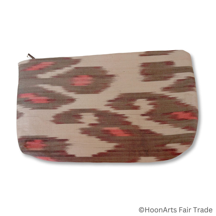 Compact clutch purse with vibrant ikat weaving