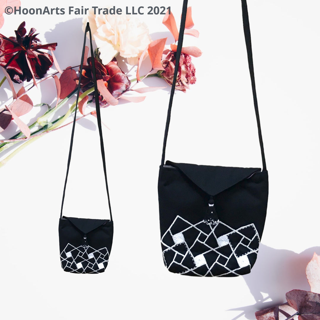 Black Shoulder Bag with White Unframed Geometric Design | HoonArts