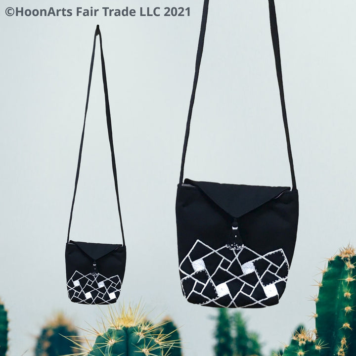 Unframed Black & White Geometric Shoulder Bag | HoonArts