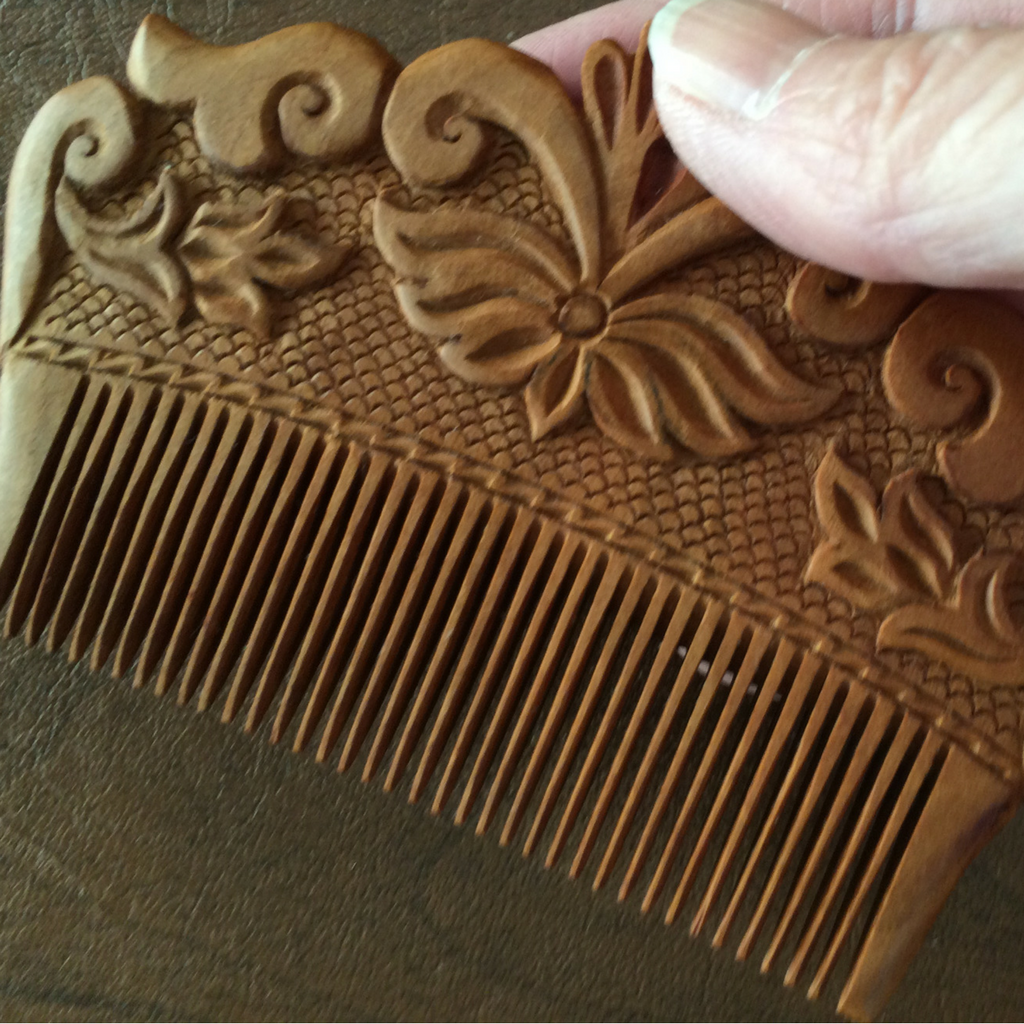 Hand Carved Ornamental Wooden Comb, Small - Fair Trade (2
